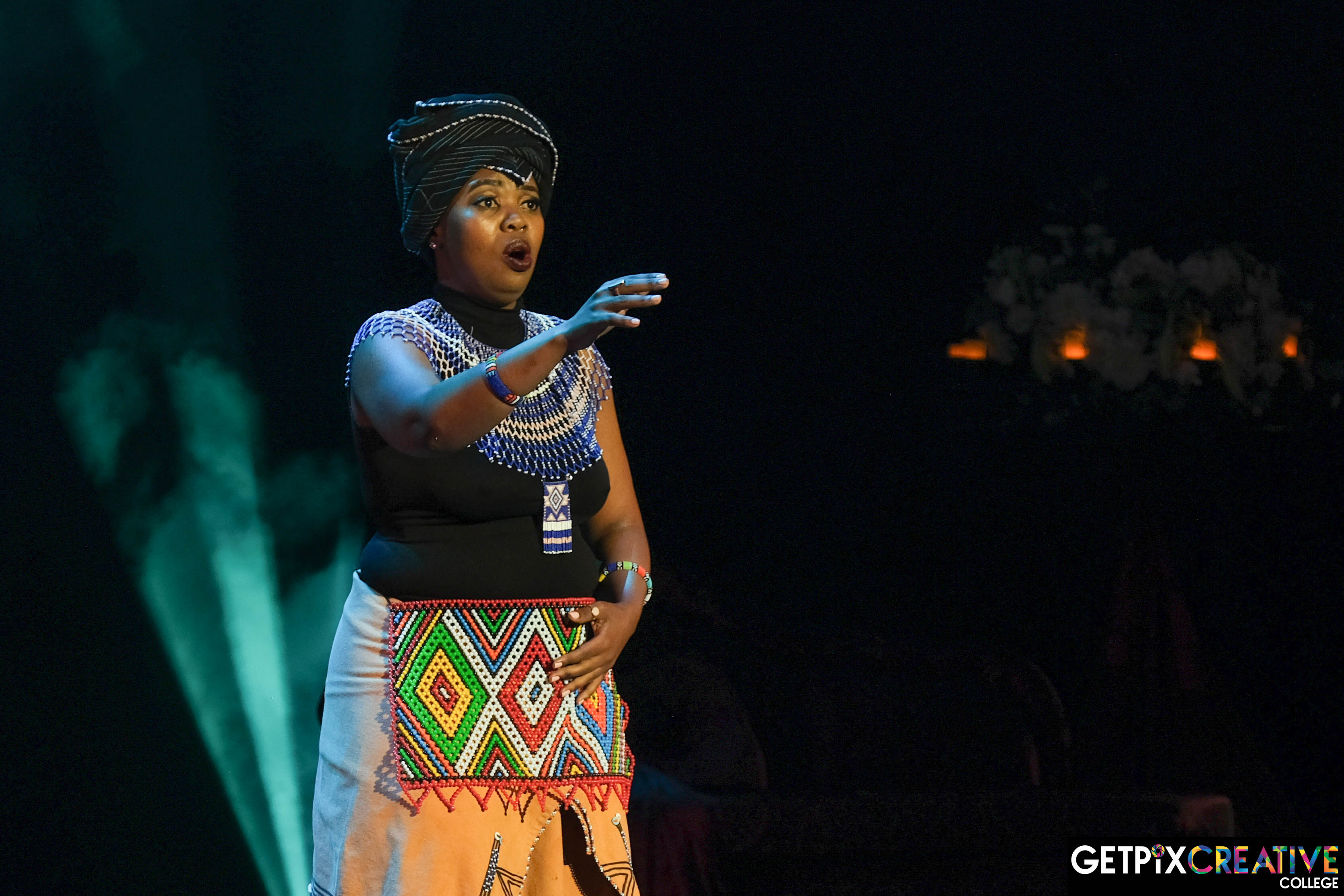 Nonhlanhla Yende Mtirara in Cantiamo Photo Paula Rutherford Joburg Theatre 175 scaled