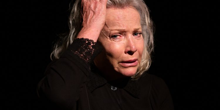4.KAMPHOER die verhaal van Susan Nell starring Sandra Prinsloo Eye Poetry Photography