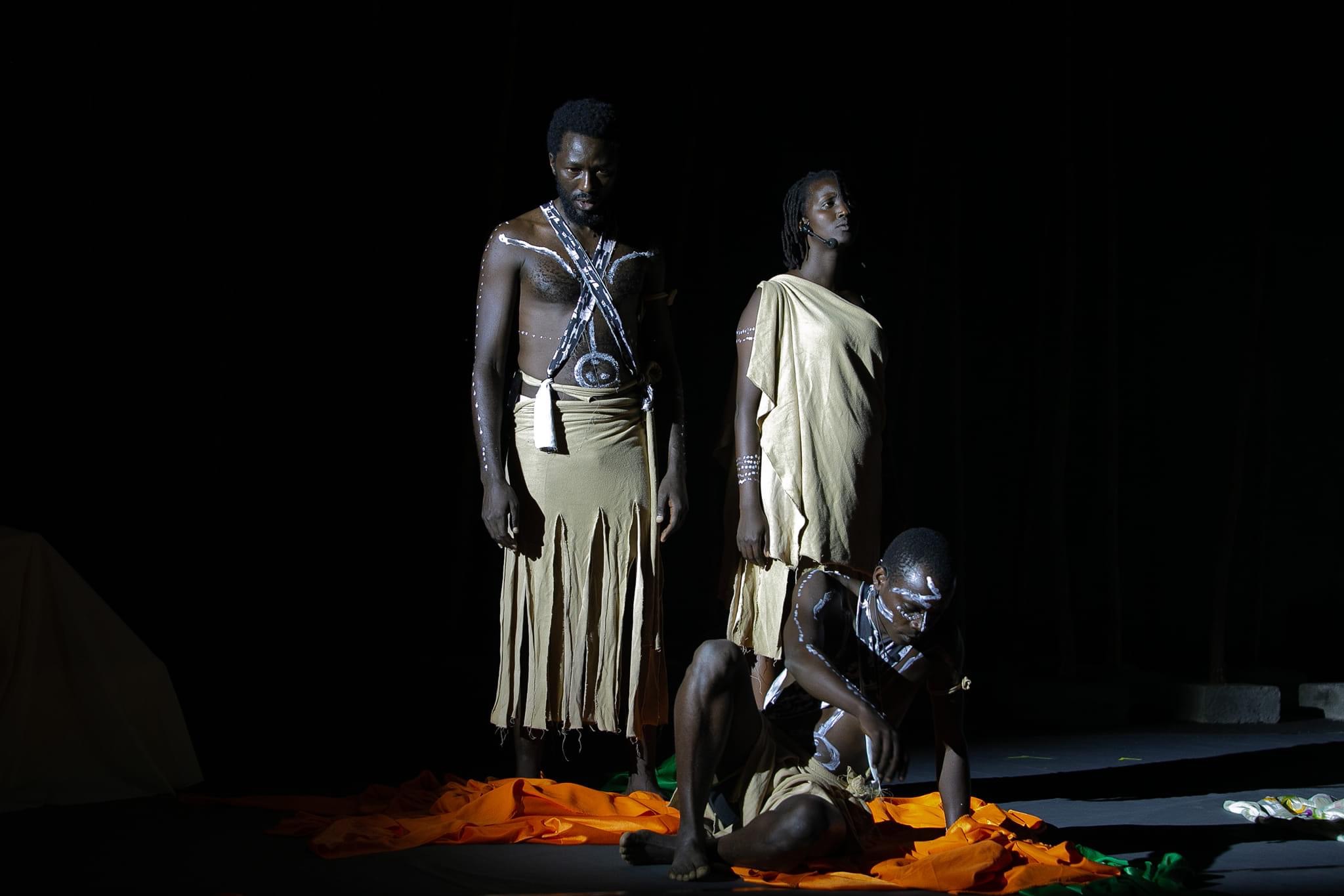 Soul Transfer performed by Umunyinya ASBL at the 2022 Ubumuntu Arts festival (photo by Daniel Ecwalu)